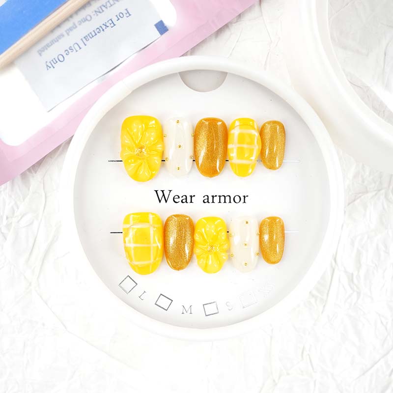 zb58..A variety of styles of wearable armor display boards