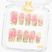 zb111..A wide variety of nails