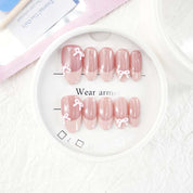 zb33..A variety of almond-shaped and square nails.