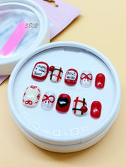 zb60..Christmas-themed wearable technology exhibition board