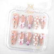 zb110..A wide variety of nails