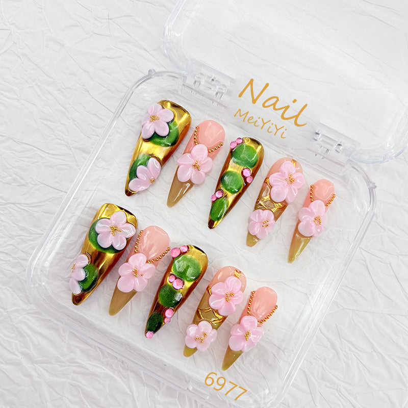 zb96..Colorful protective nails
