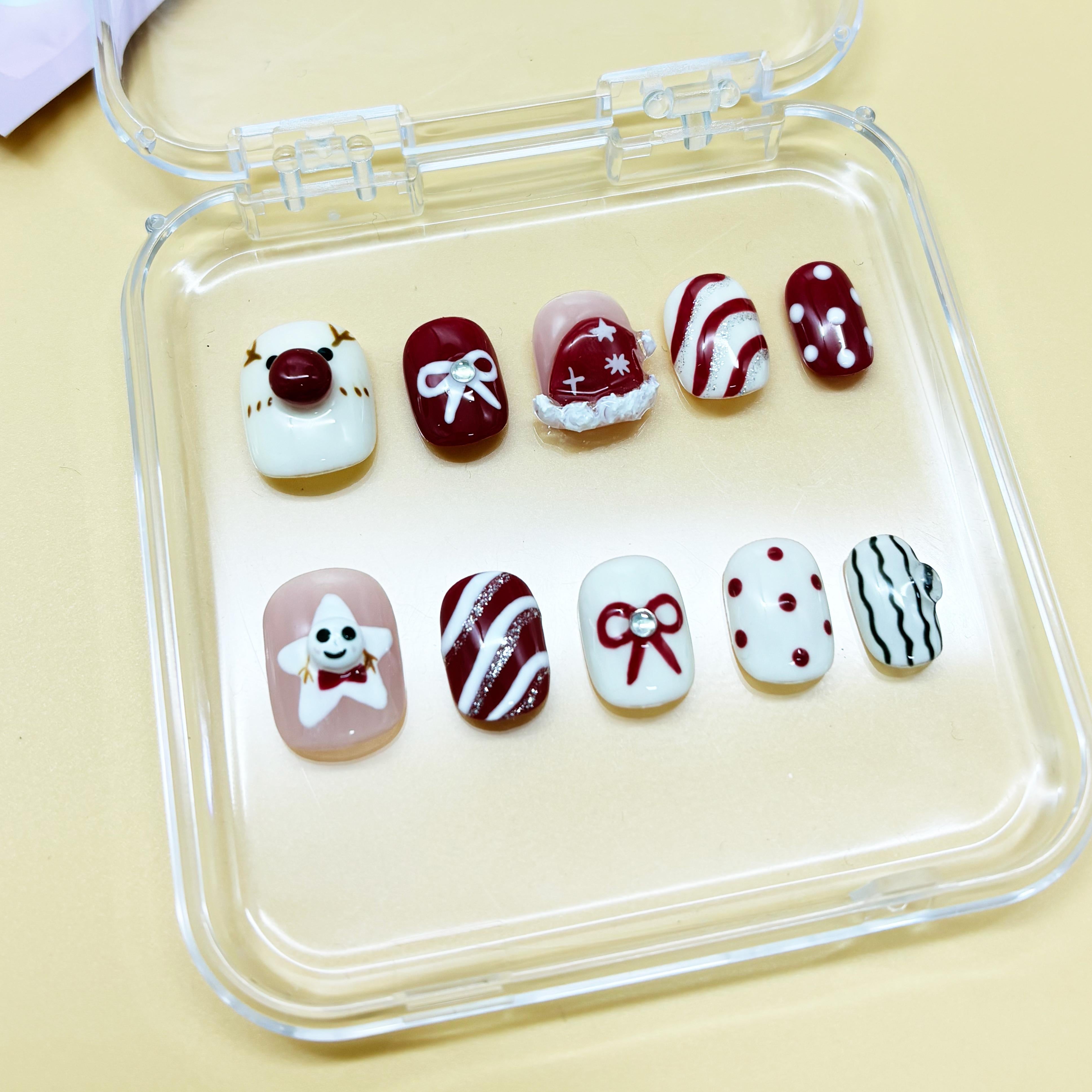 zb60..Christmas-themed wearable technology exhibition board