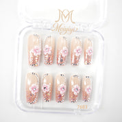 zb122..A wide variety of nails
