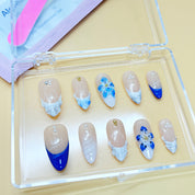 zb56..A variety of styles of wearable armor display boards