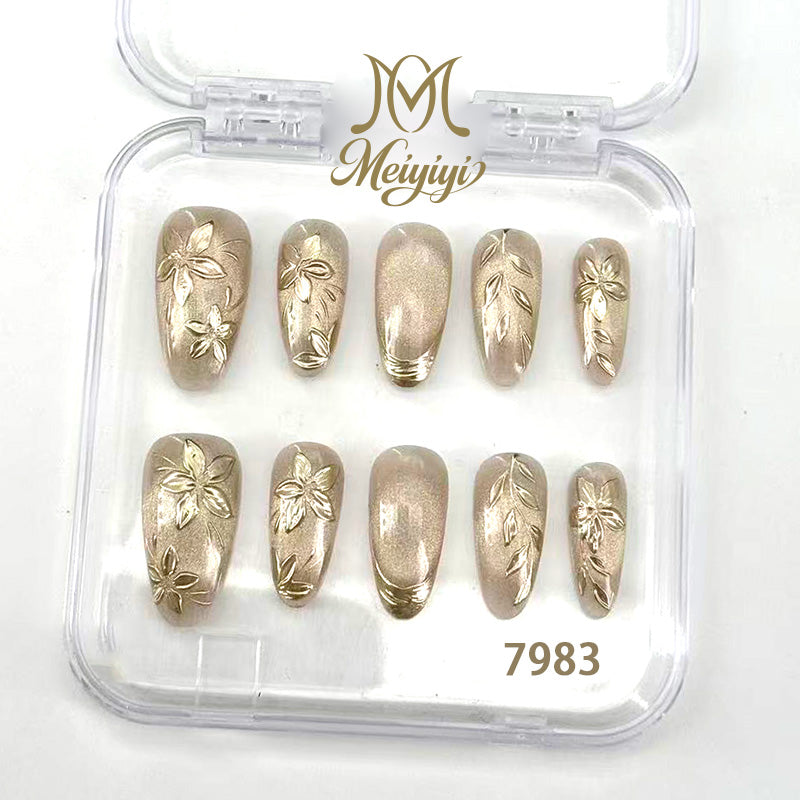 zb134..A variety of nails