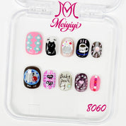 zb135..A variety of nails