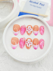 zb97..A wide variety of nails