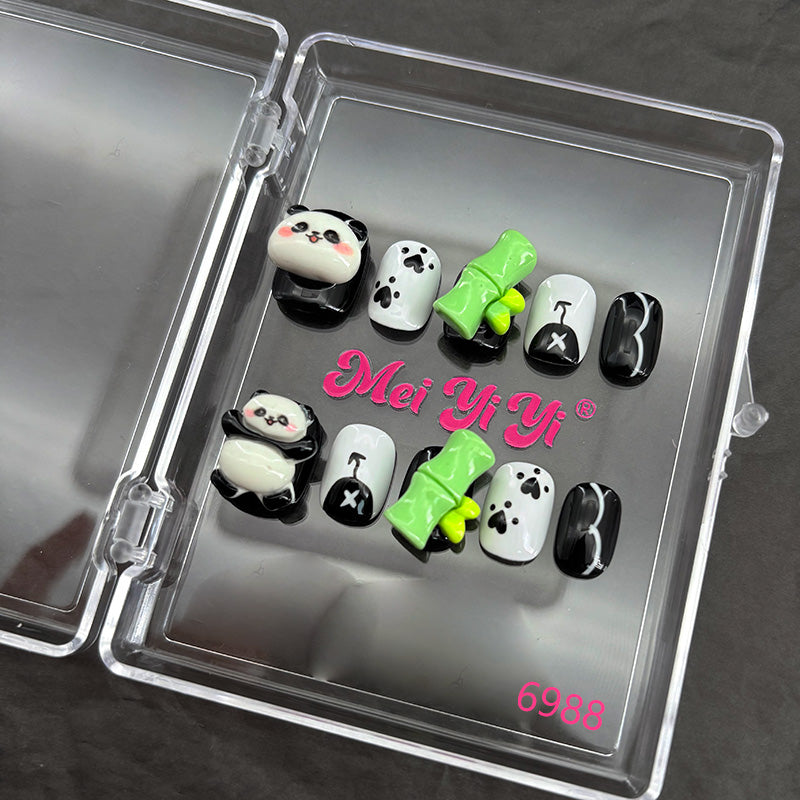 zb96..Colorful protective nails