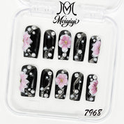 zb132..A variety of nails