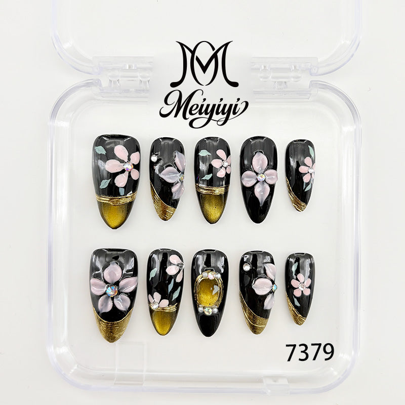 zb112..A wide variety of nails