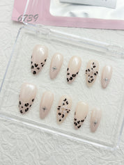 zb85..Exquisite nails