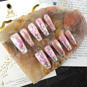 zb94..A wide variety of nails