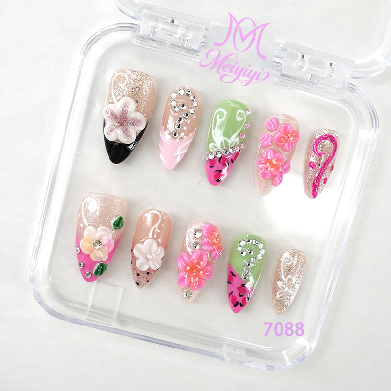 zb100..Different styles of nails