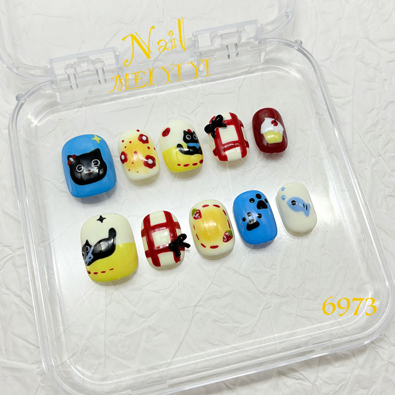 zb95..Different styles of nails