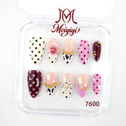 zb119..A wide variety of nails