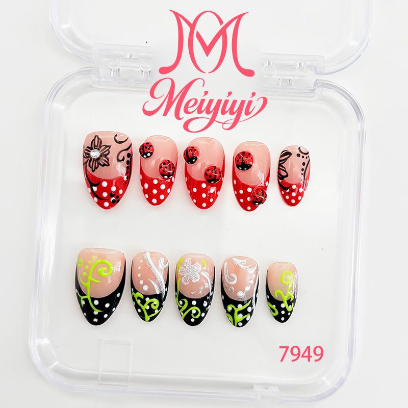 zb133..A variety of nails