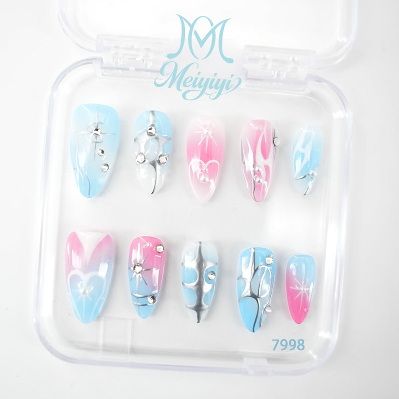 zb137..A variety of nails