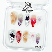 zb135..A variety of nails