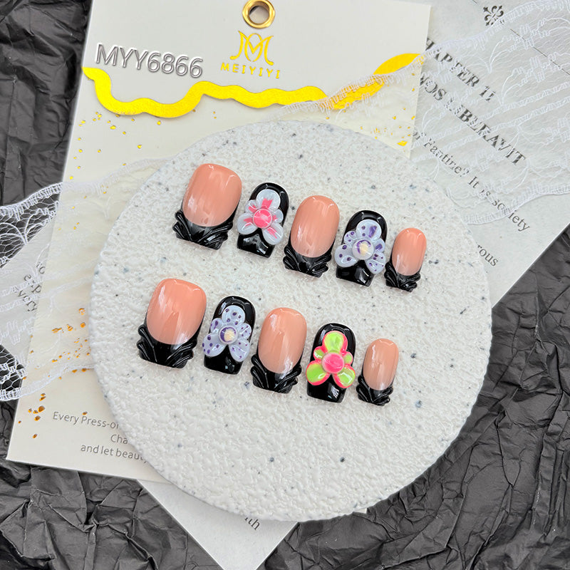 zb93..Diverse styles of nails