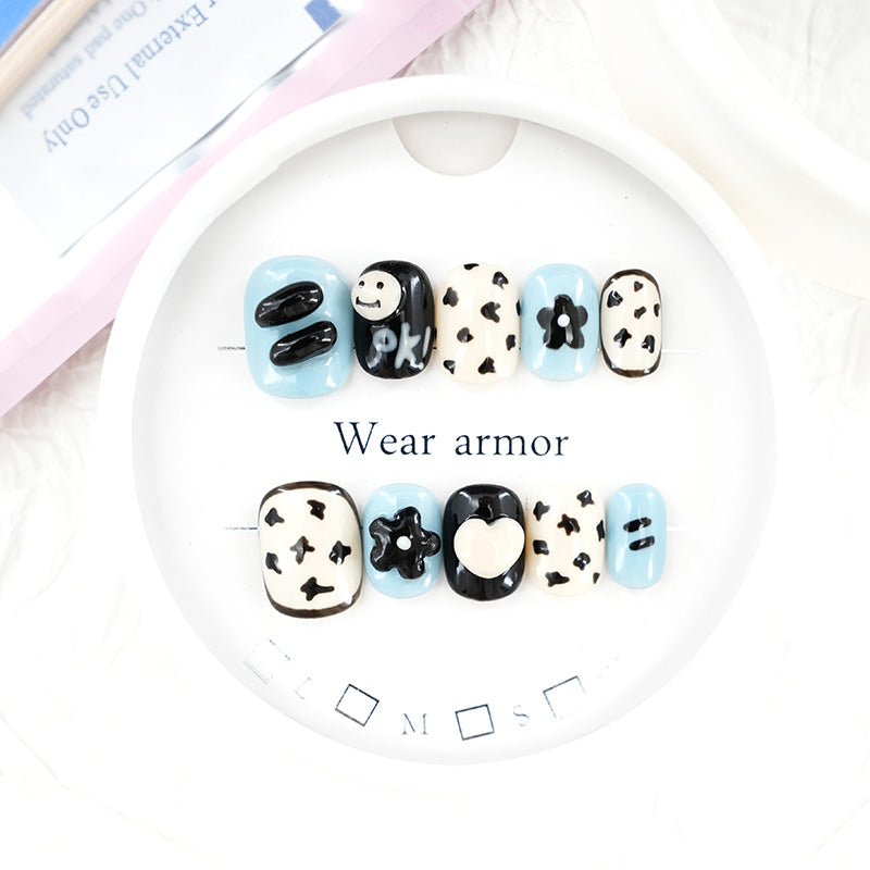 zb58..A variety of styles of wearable armor display boards