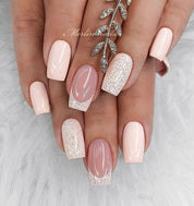 Customized Nails-ava
