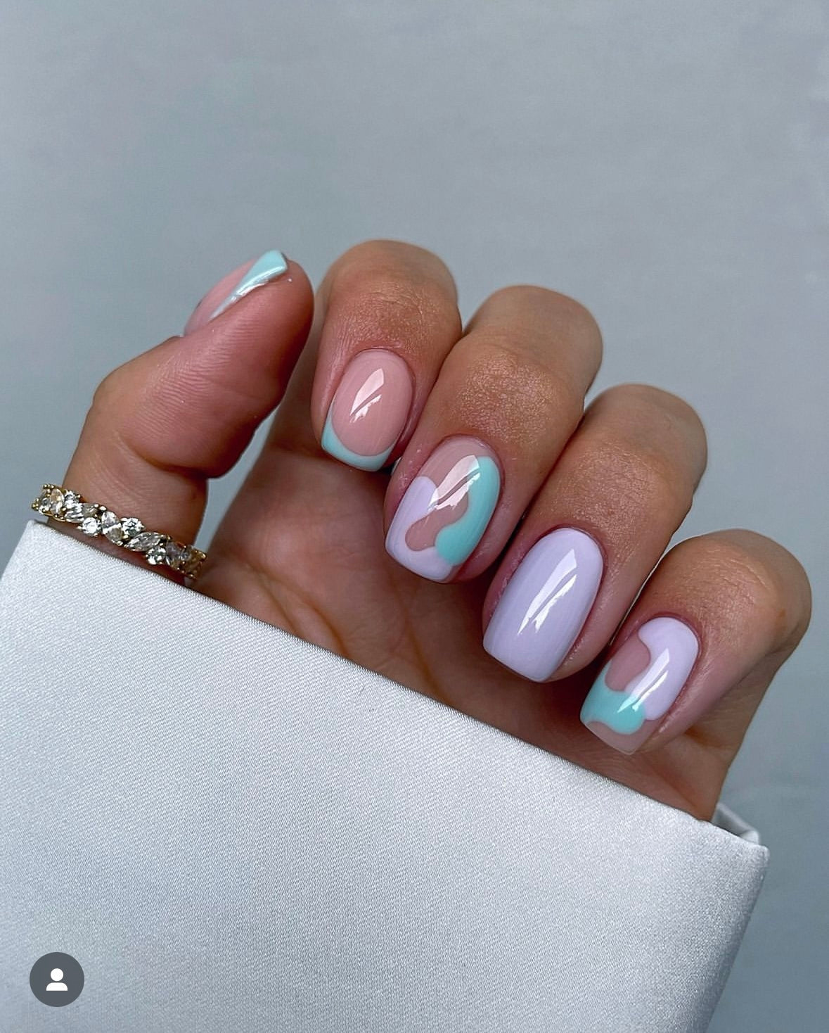 Customized Nails-rich