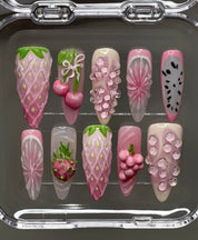 Customized Nails-rich