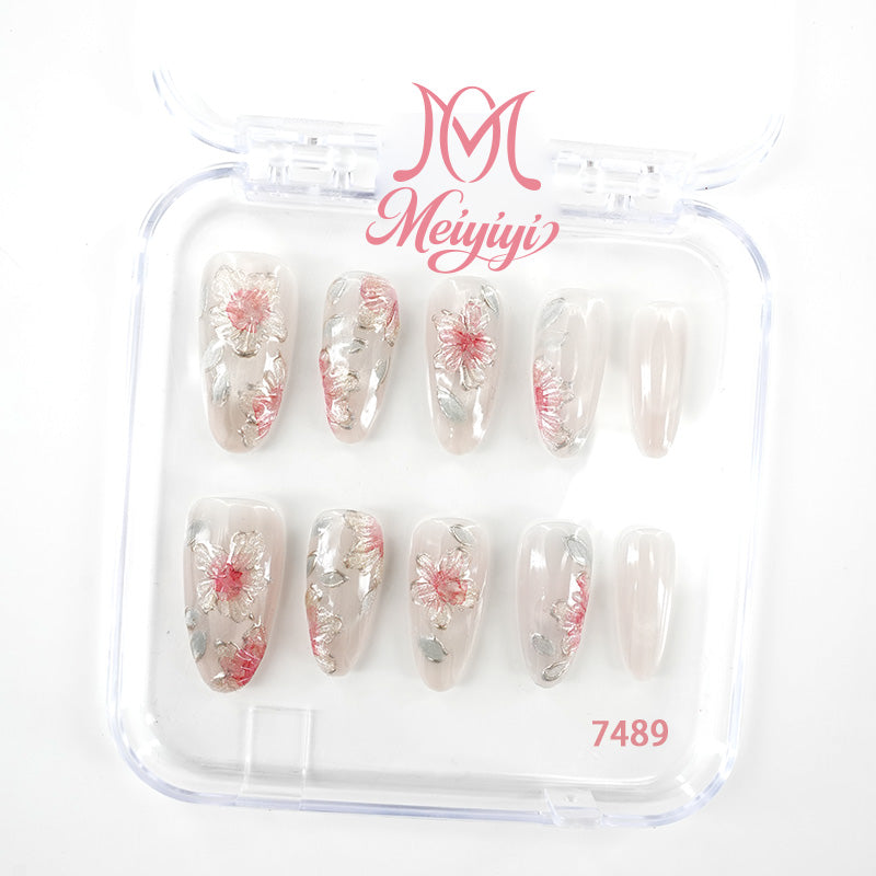 zb116..A wide variety of nails