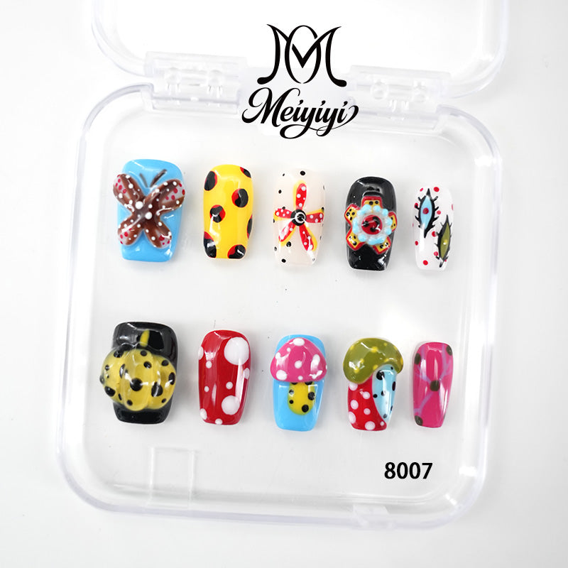 zb134..A variety of nails