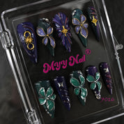 zb98..Nails of various styles.