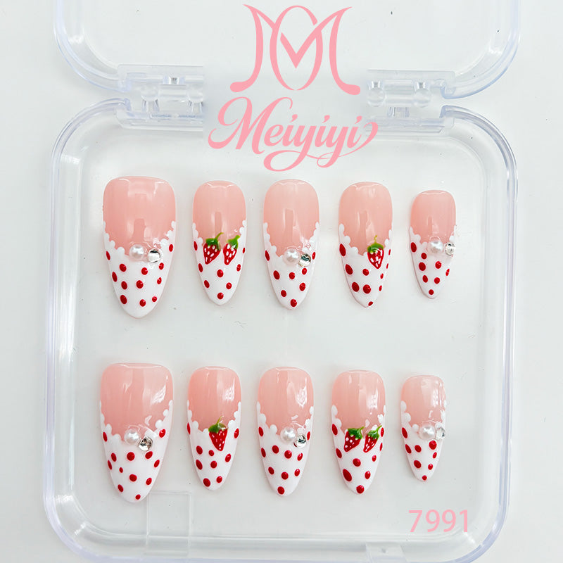 zb133..A variety of nails