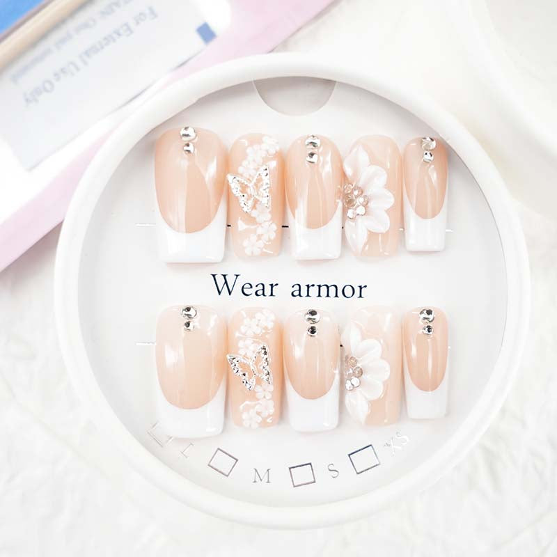 zb55..A display board featuring 24 different styles of fashionable nail wear.