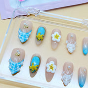 zb72..A display board featuring 24 beautiful and distinct styles of nail art.