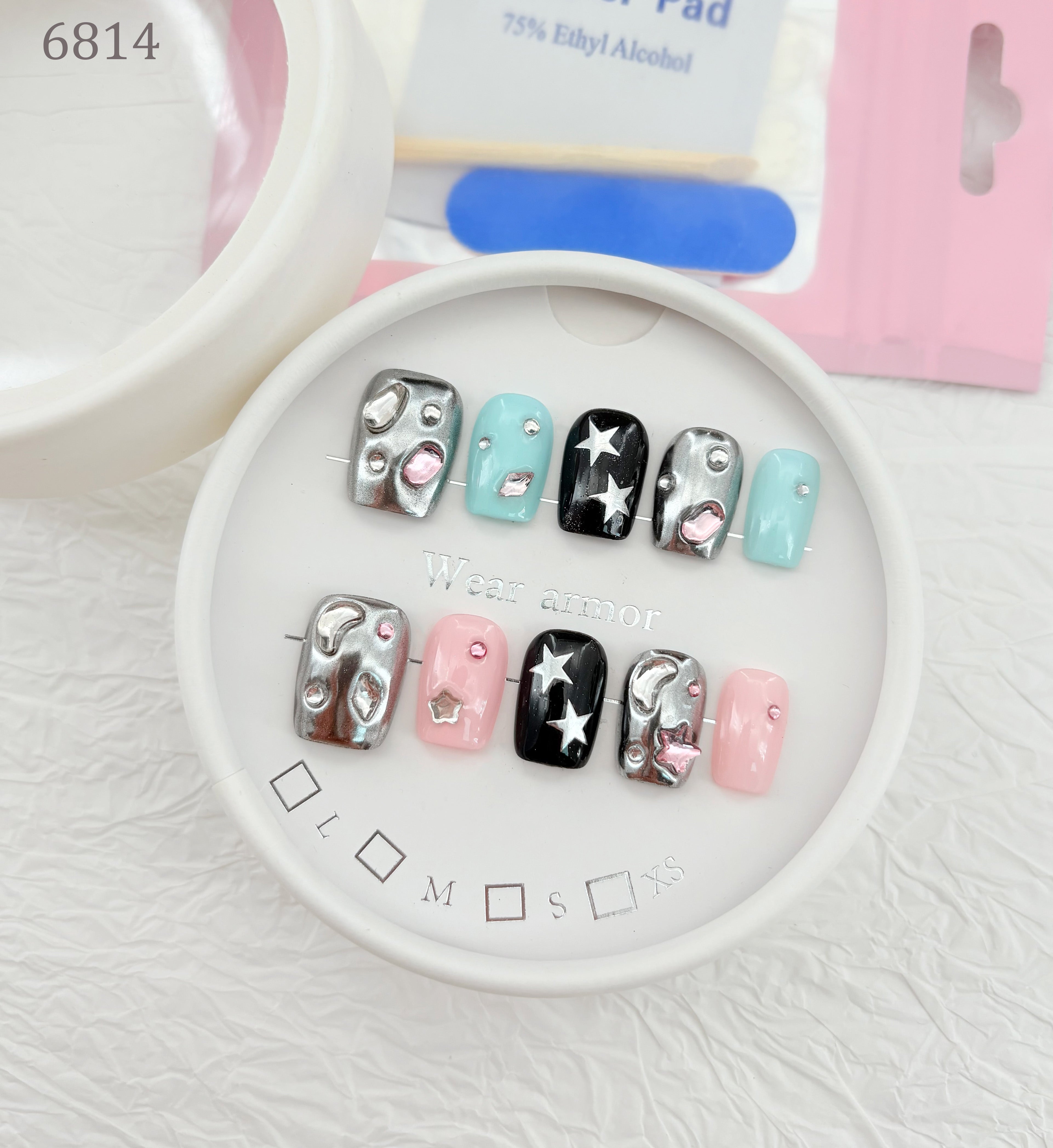 zb90..Nail sets in different styles!