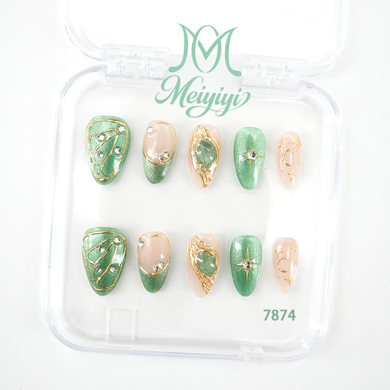 zb128..A wide variety of wearable nails