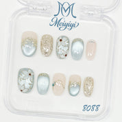 zb135..A variety of nails