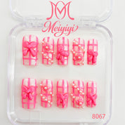 zb136..A wide variety of nails