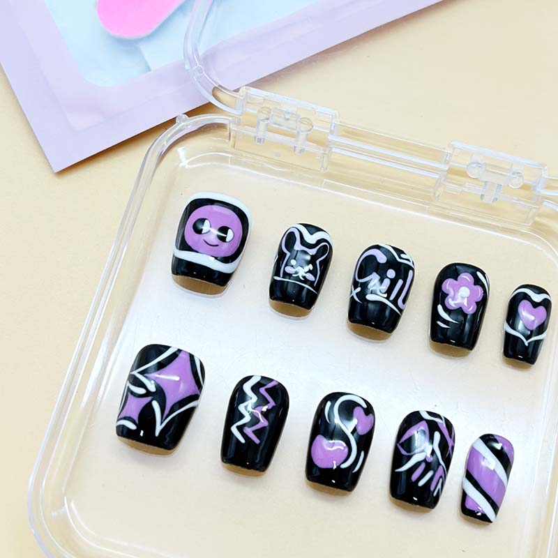 zb72..A display board featuring 24 beautiful and distinct styles of nail art.