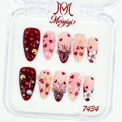 zb111..A wide variety of nails