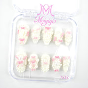 zb116..A wide variety of nails
