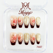 zb121..A wide variety of nails