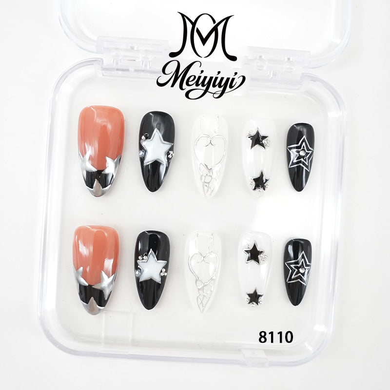 zb137..A variety of nails