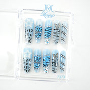 zb110..A wide variety of nails