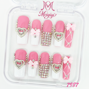 zb135..A variety of nails