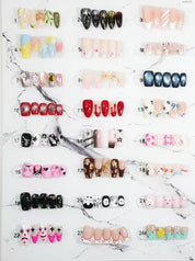zb38..Exhibition panels of various types of wearable armor