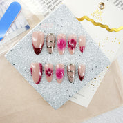 zb94..A wide variety of nails