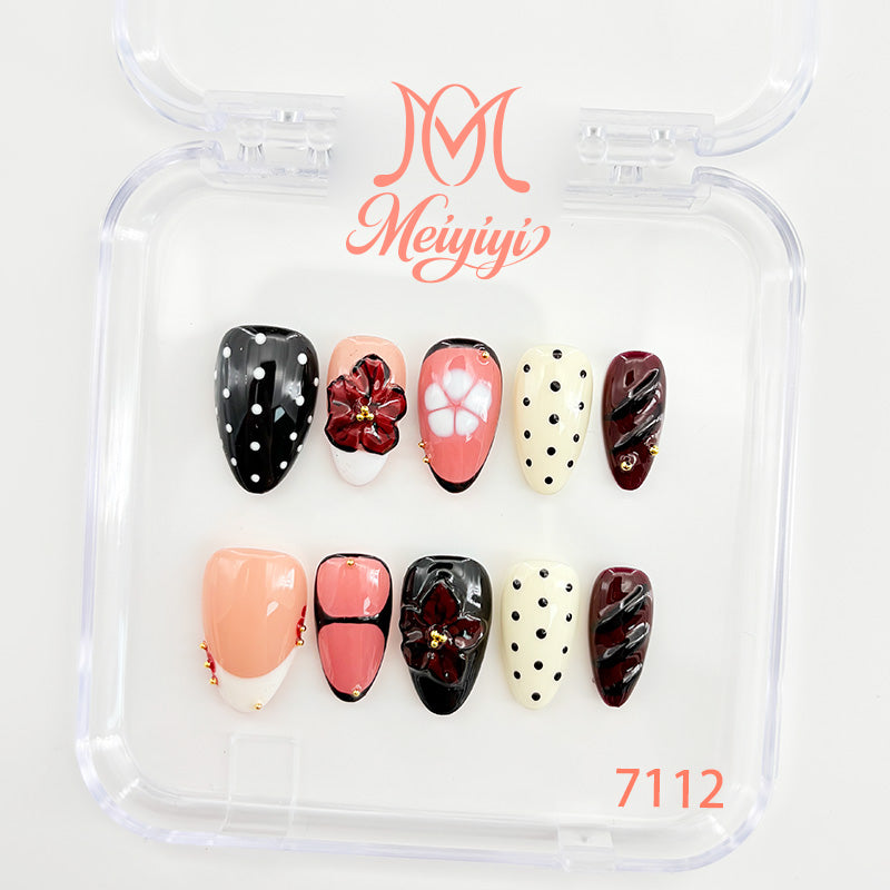 zb104..Different styles of nails