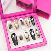 zb33..A variety of almond-shaped and square nails.