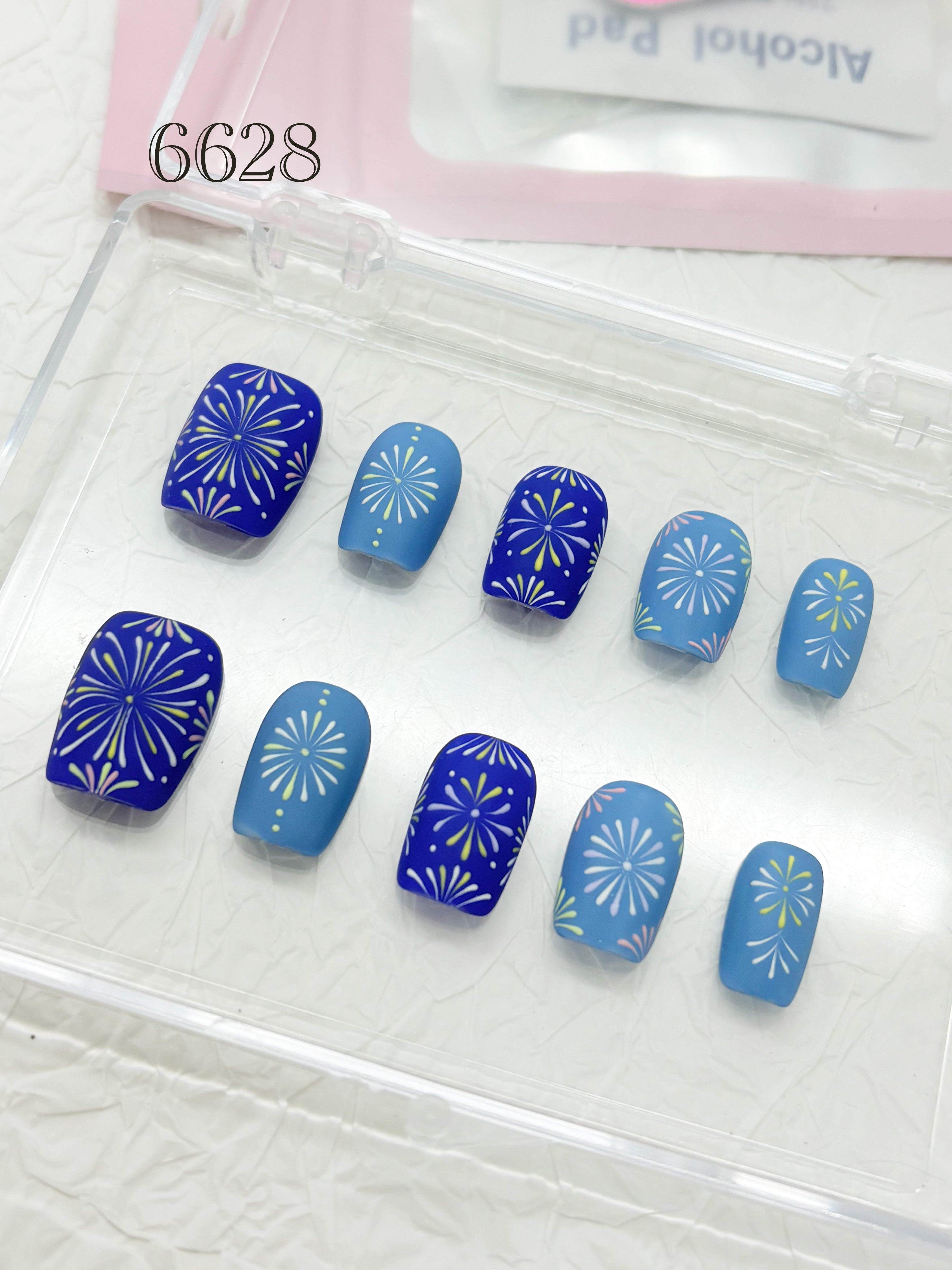zb85..Exquisite nails
